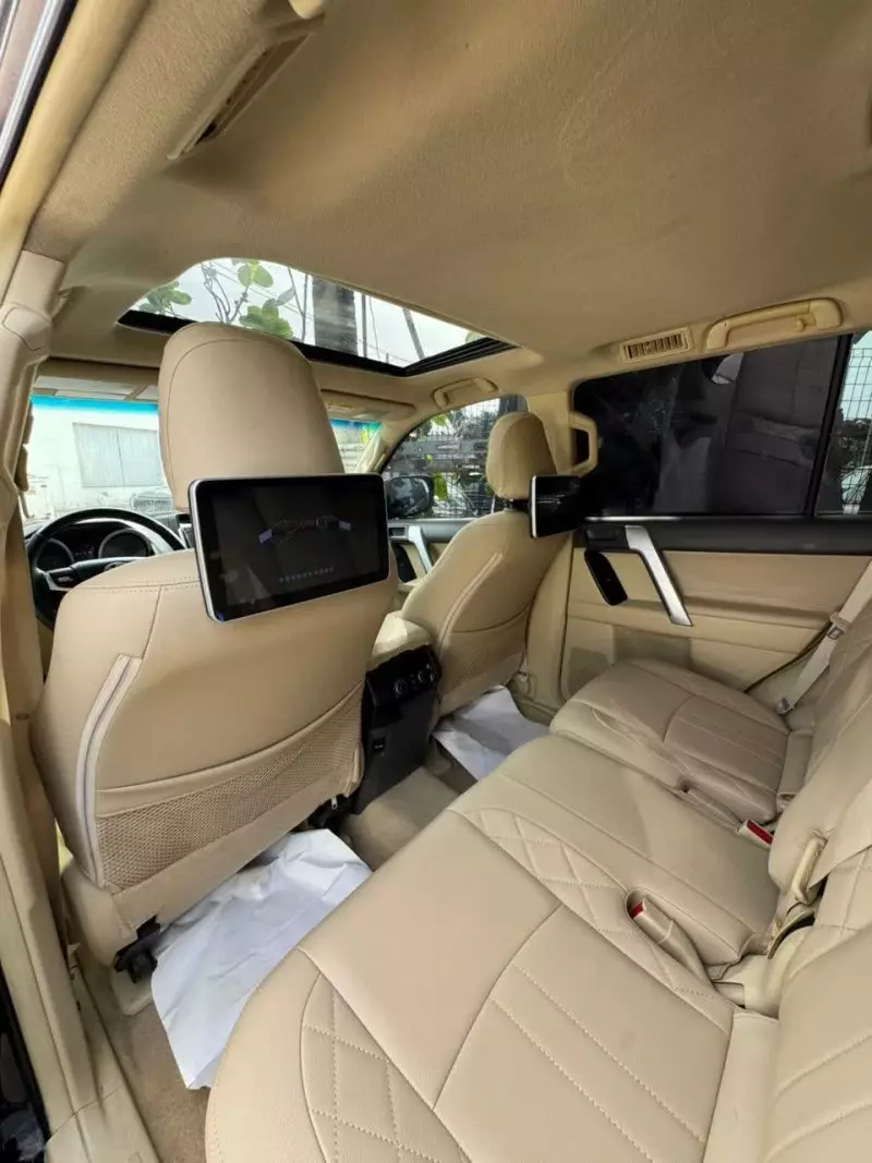 Toyota Prado   - 2016