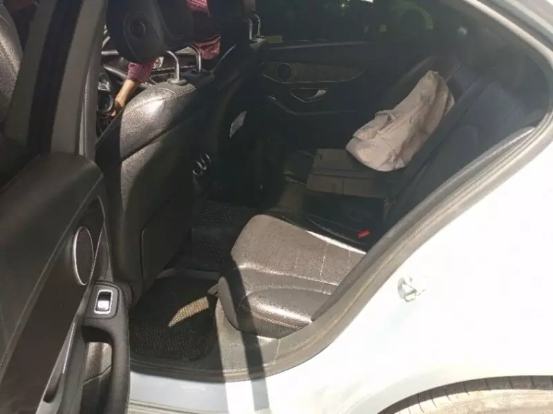 Mercedes-Benz C200   - 2014