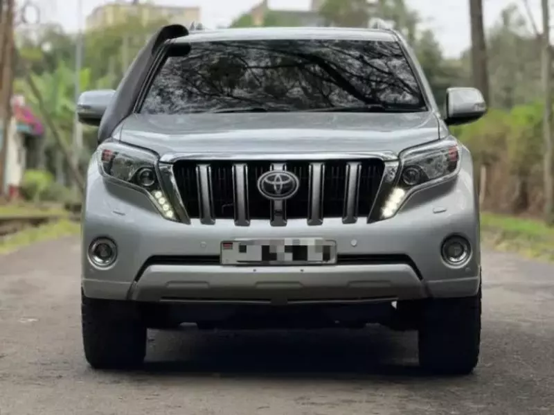 Toyota Land Cruiser Prado   - 2014