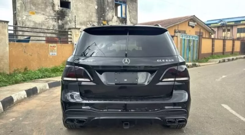 Mercedes-Benz GLE-Class