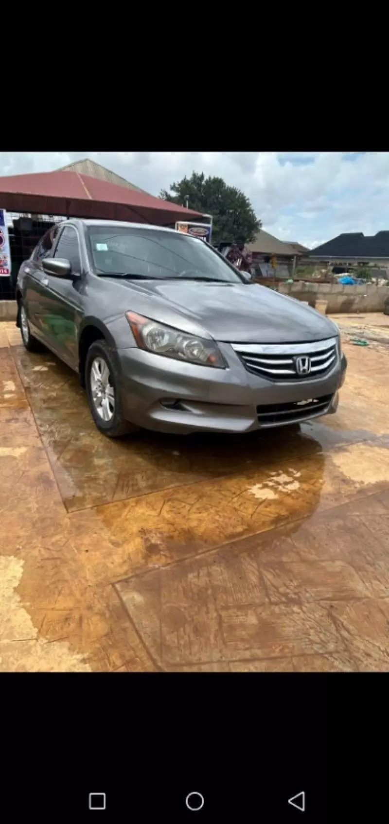 Honda Accord   - 2011