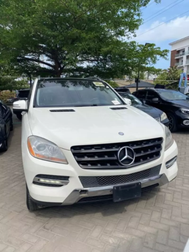 Mercedes-Benz ML 350   - 2012