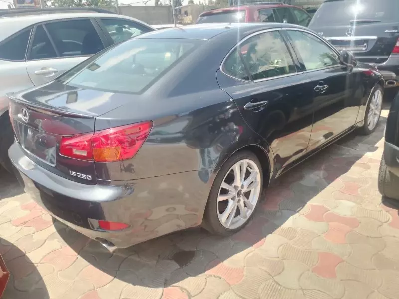 Lexus IS 350   - 2006