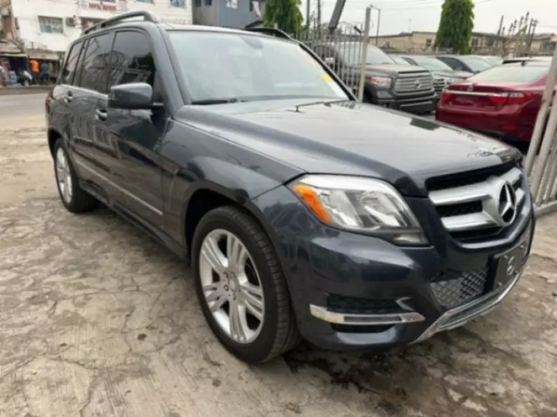 Mercedes-Benz Glk-class   - 2015