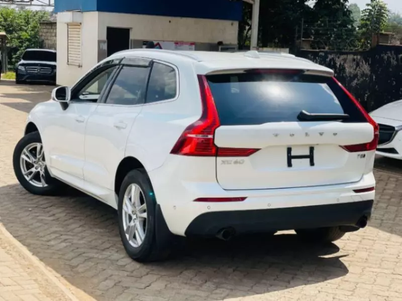 Volvo XC60   - 2018