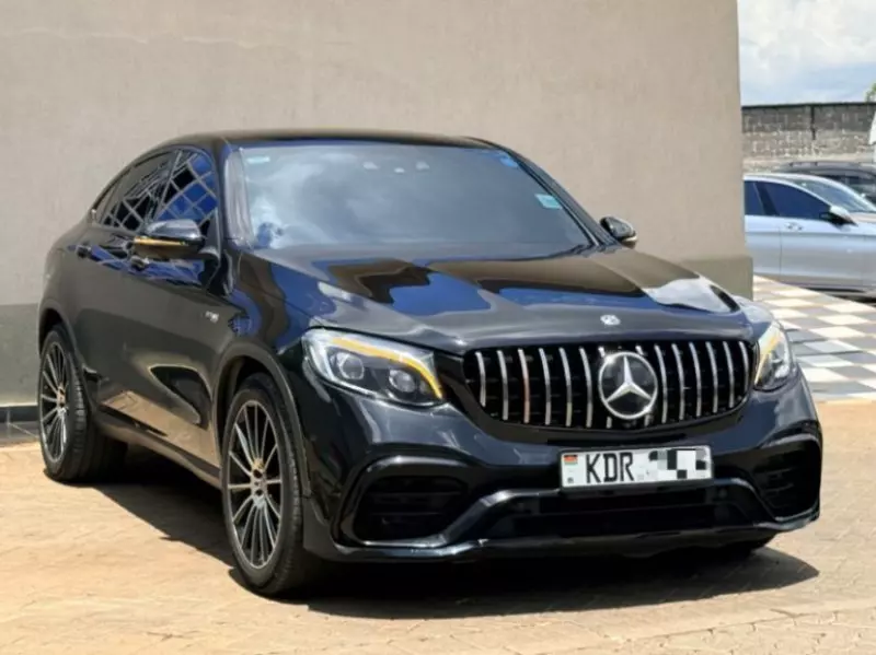 Mercedes-Benz GLC 200   - 2017