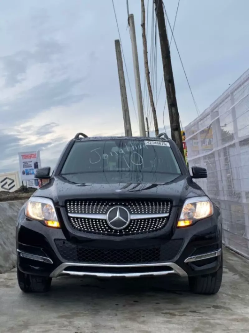 Mercedes-Benz GLK 350   - 2014