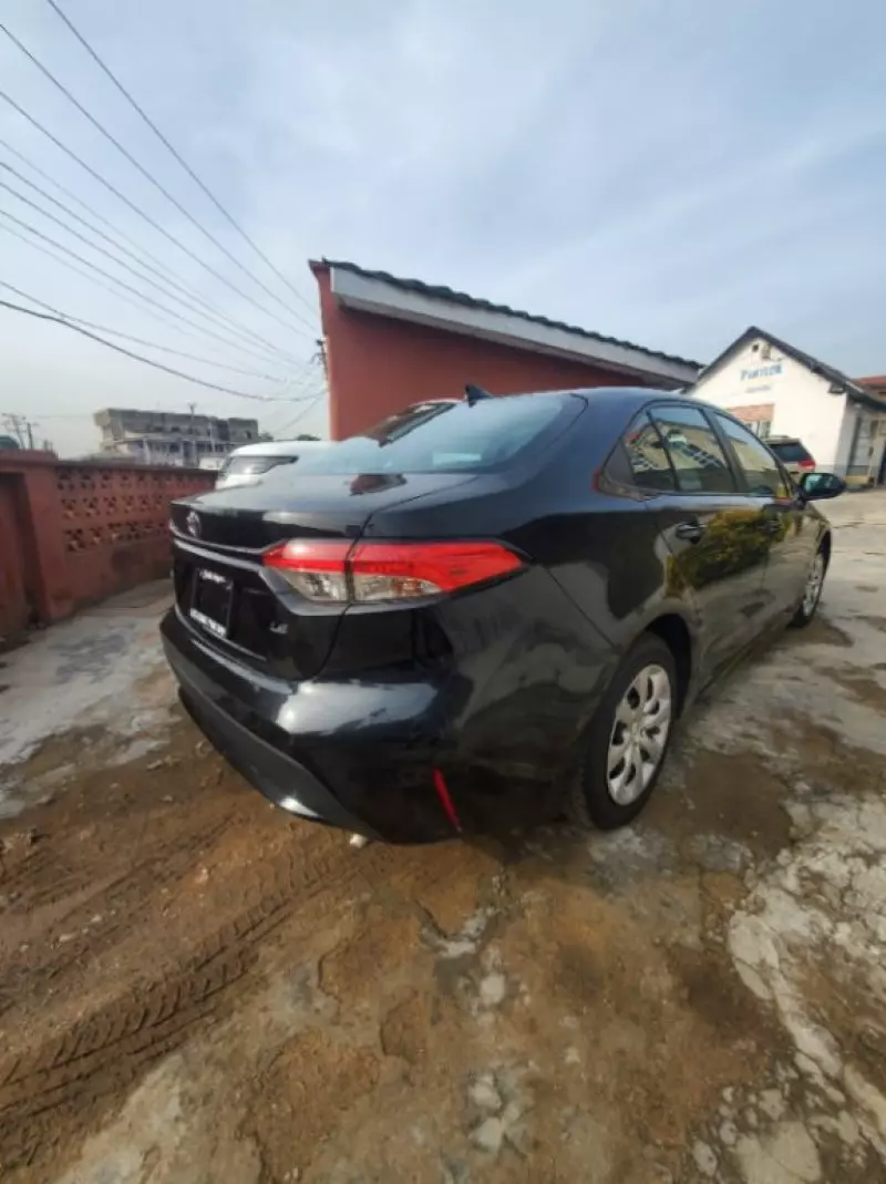 Toyota Corolla   - 2020