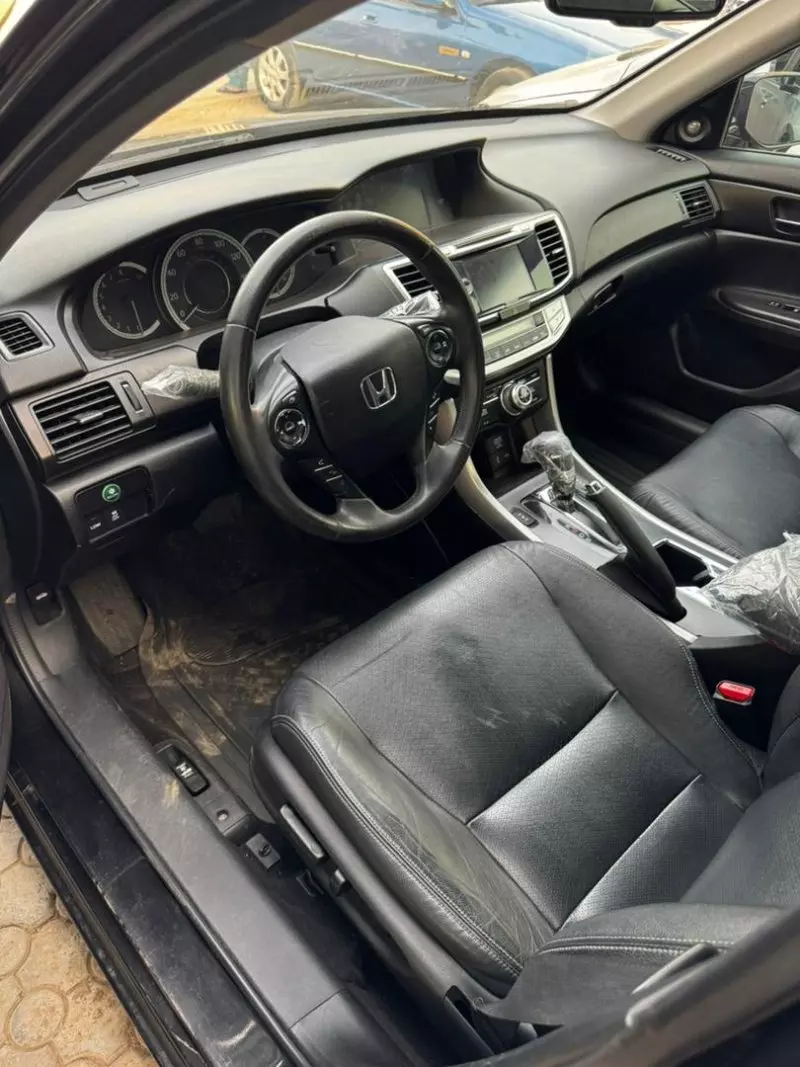 Honda Accord   - 2014