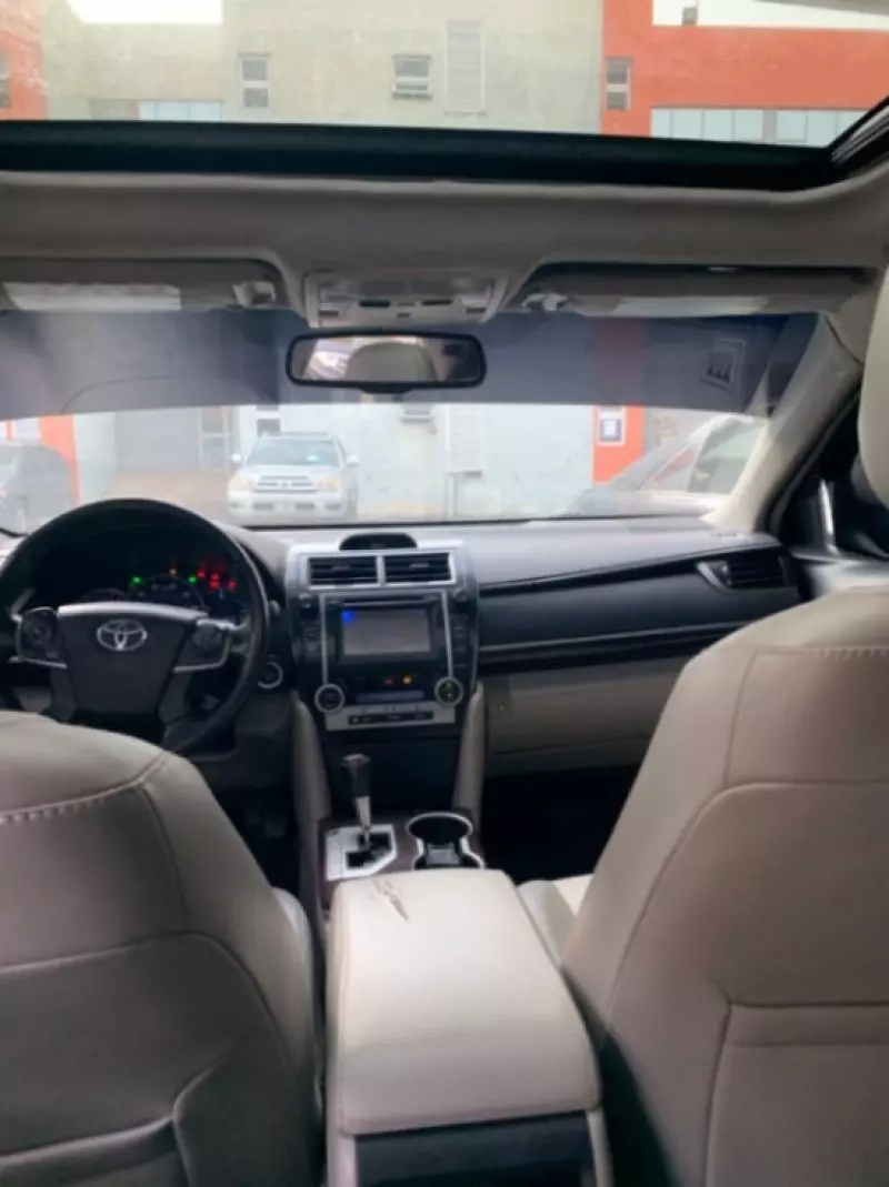 Toyota Camry   - 2013