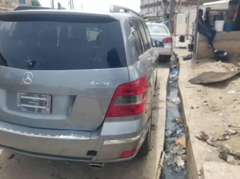 Mercedes-Benz GLK 350   - 2011