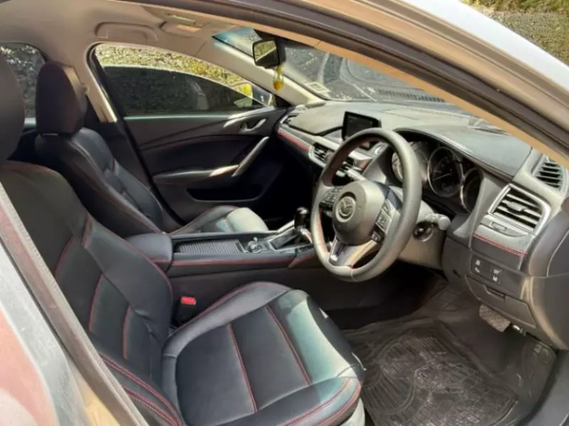 Mazda Atenza    - 2015