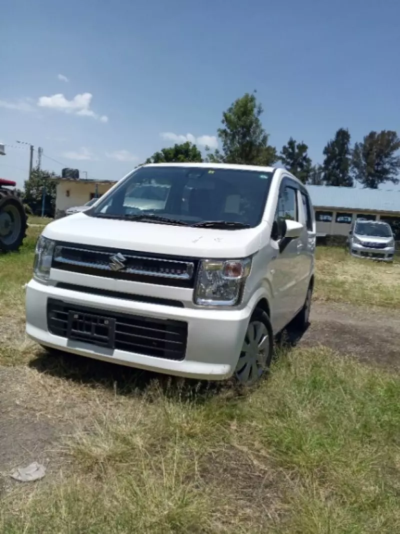 SUZUKI Wagon R+   - 2018