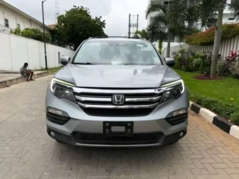 Honda Pilot   - 2016