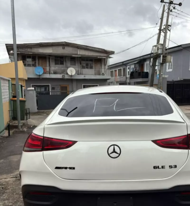 Mercedes-Benz GLE 43 AMG   - 2021