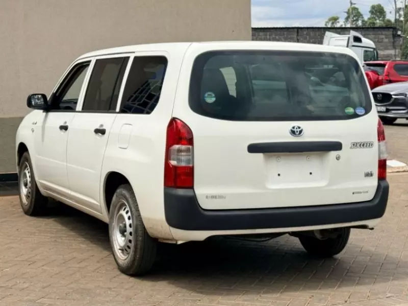 Toyota Succeed    - 2019