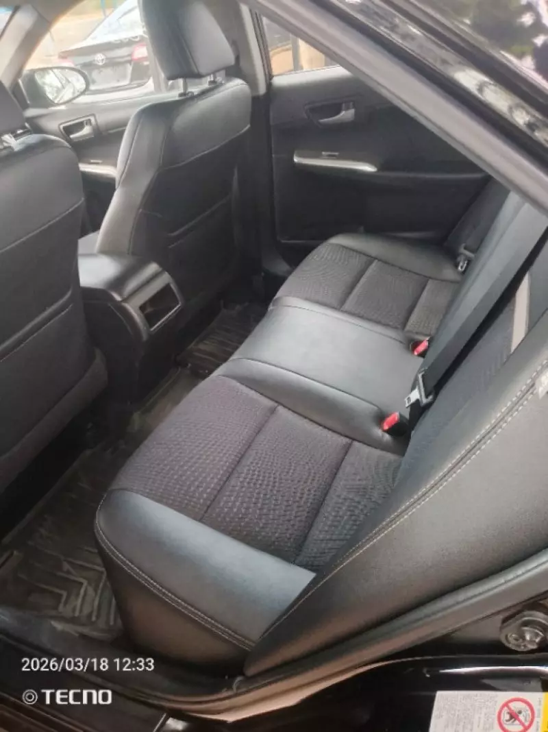 Toyota Camry   - 2013