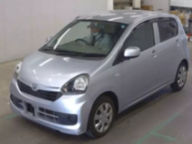 Daihatsu Mira    - 2016