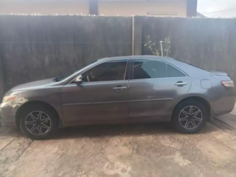 Toyota Camry   - 2007