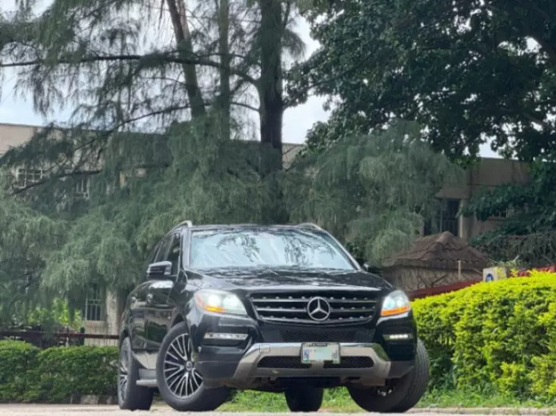 Mercedes-Benz ML 350   - 2012