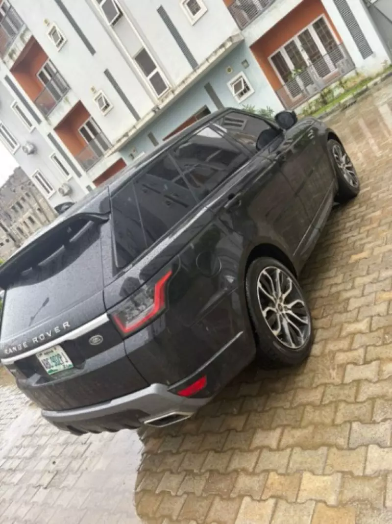 Land Rover Range Rover   - 2021