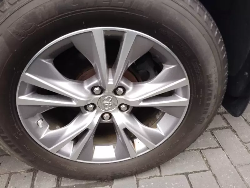 Toyota Highlander   - 2014