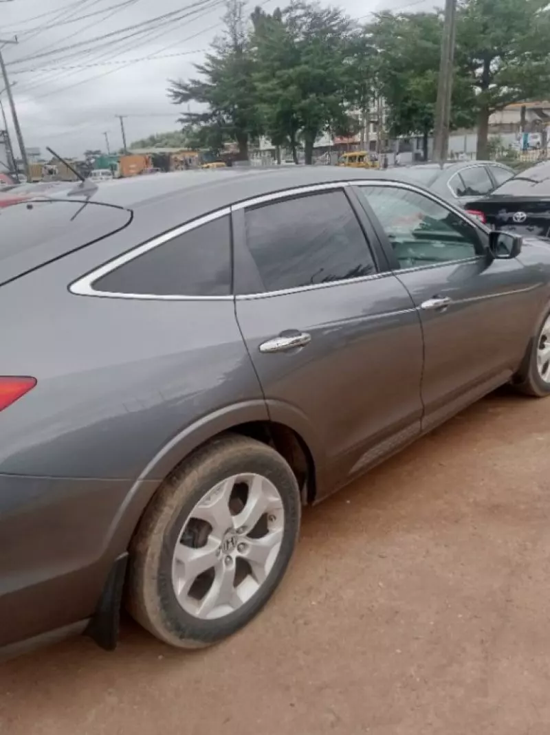 Honda Accord Crosstour   - 2010