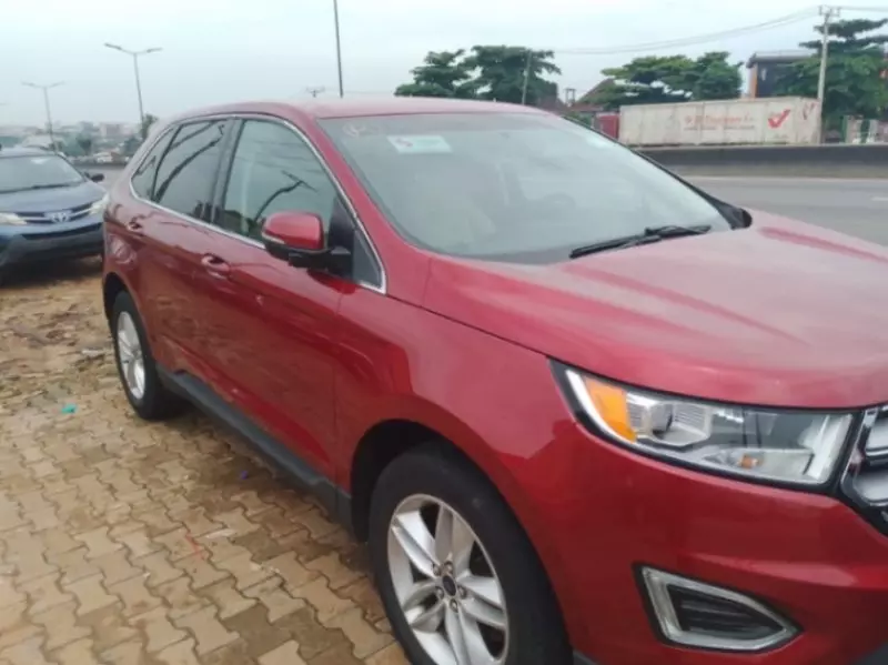 Ford Edge - 2016