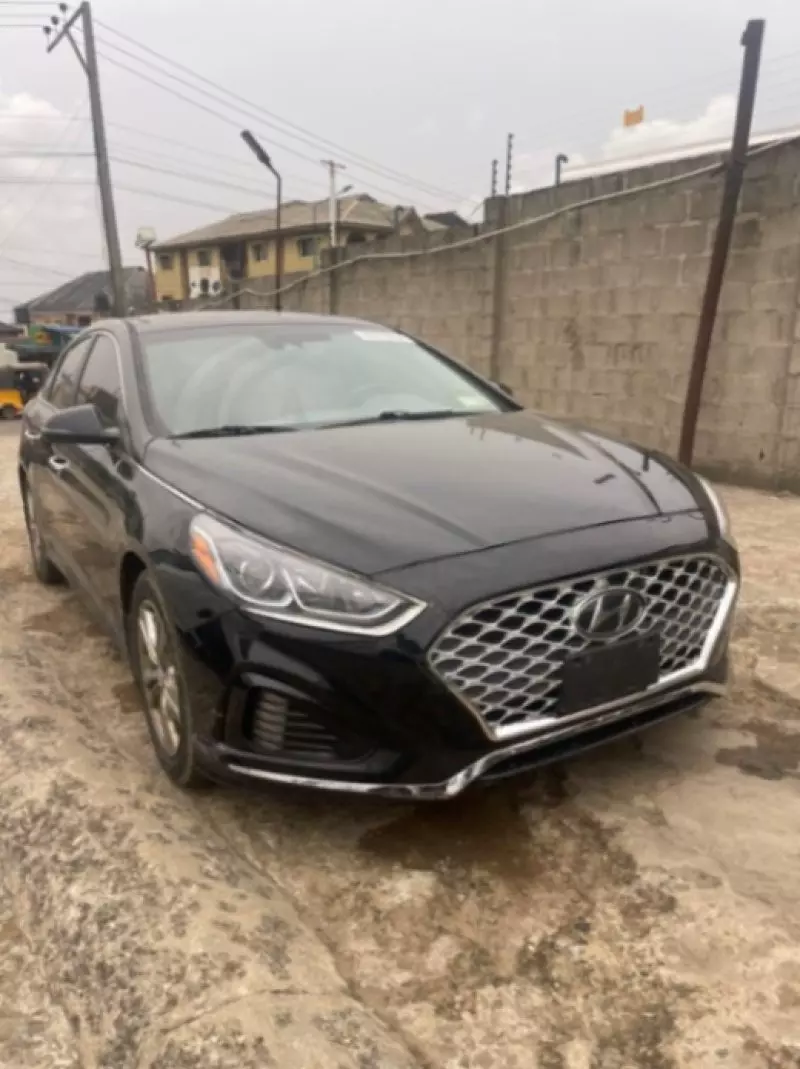 Hyundai Sonata   - 2019