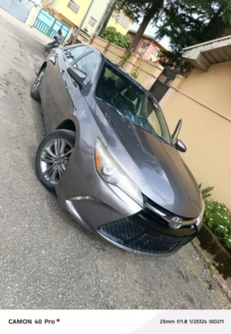 Toyota Camry   - 2017