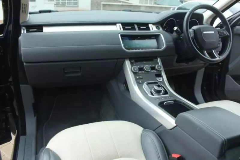 Land Rover Range Rover Evoque   - 2018