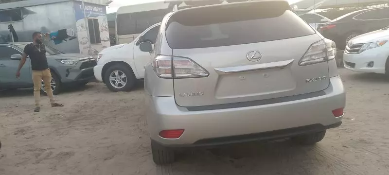 Toyota Lexus RX 350h   - 2010
