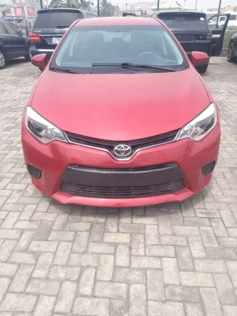 Toyota Corolla   - 2015
