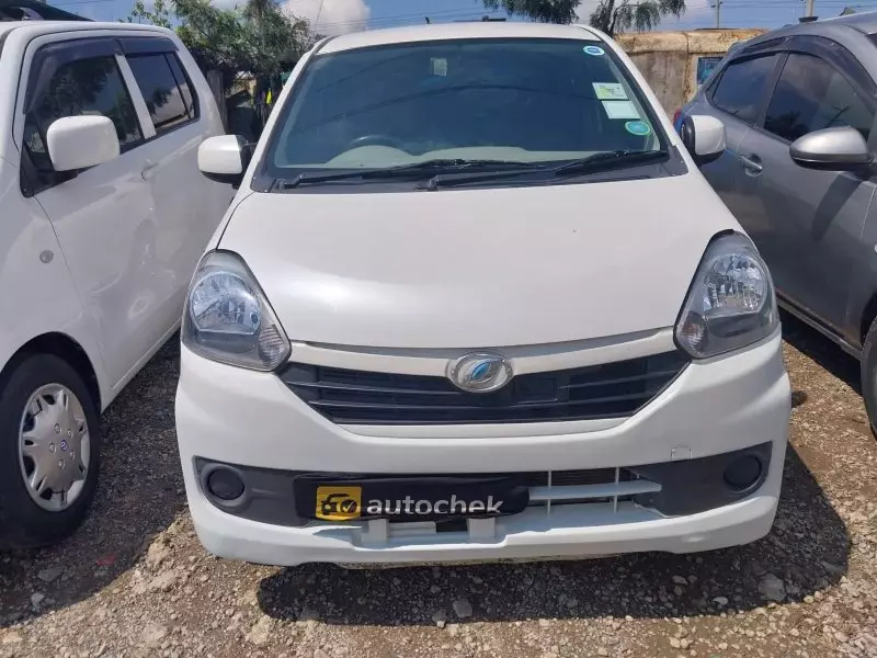 Daihatsu Mira    - 2016