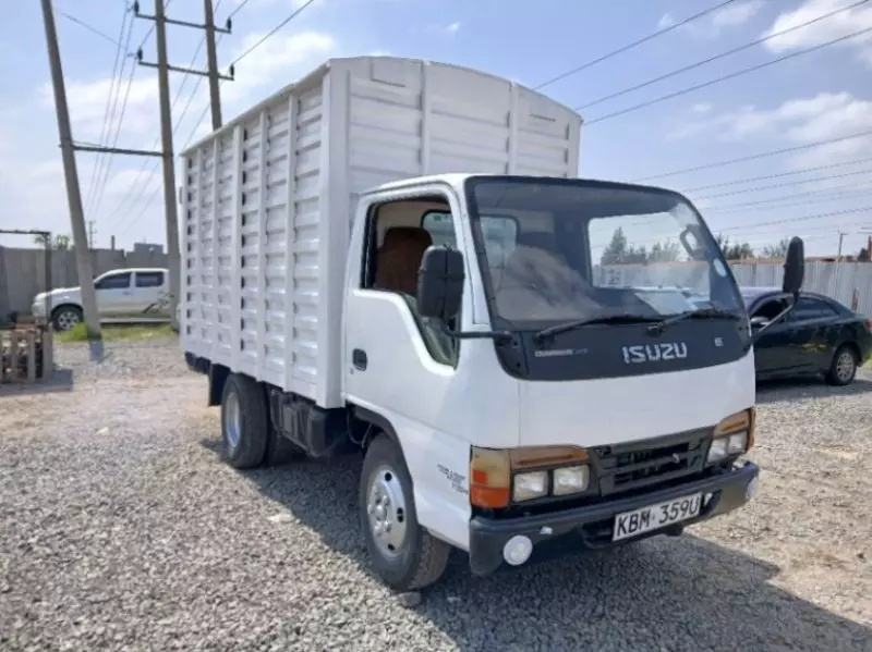 Isuzu Elf   - 2006