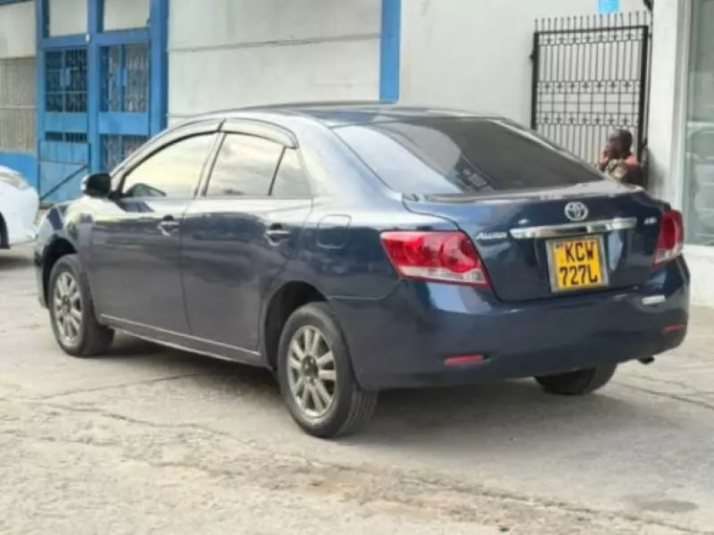 Toyota Allion    - 2012