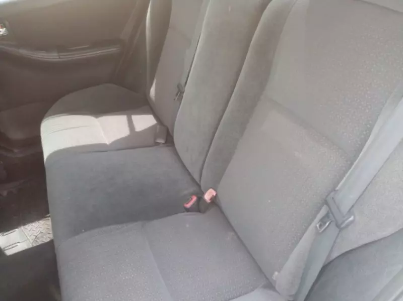 Toyota corolla   - 2004
