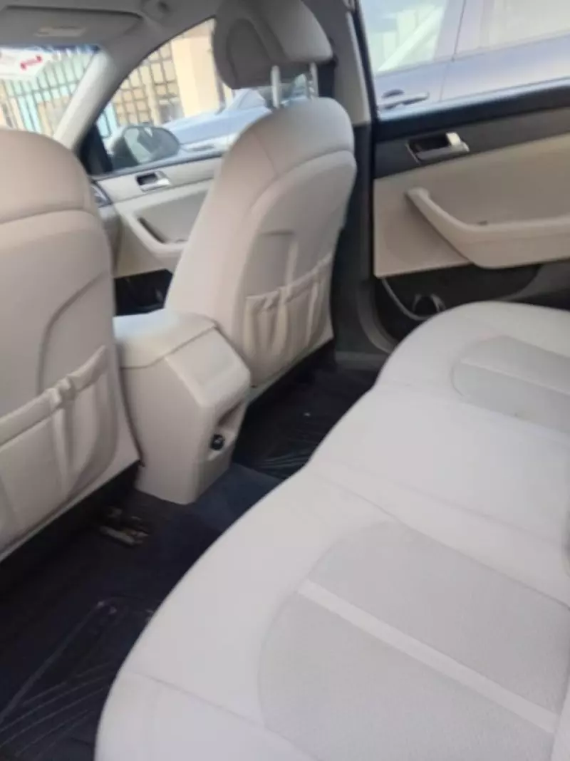 Hyundai Sonata - 2015