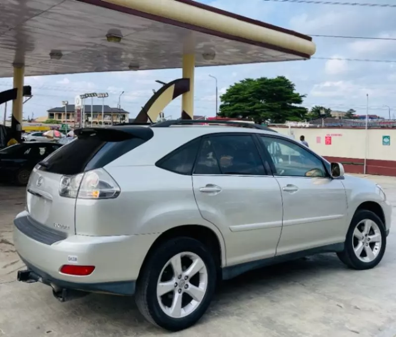 Lexus RX 330   - 2004