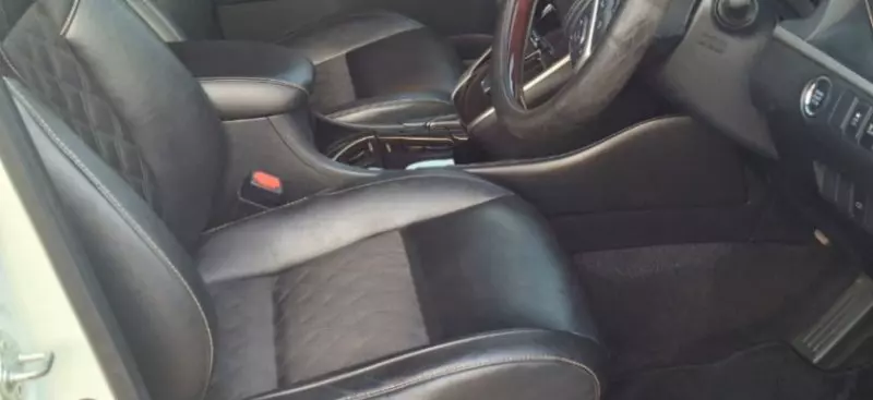 Toyota Harrier hybrid