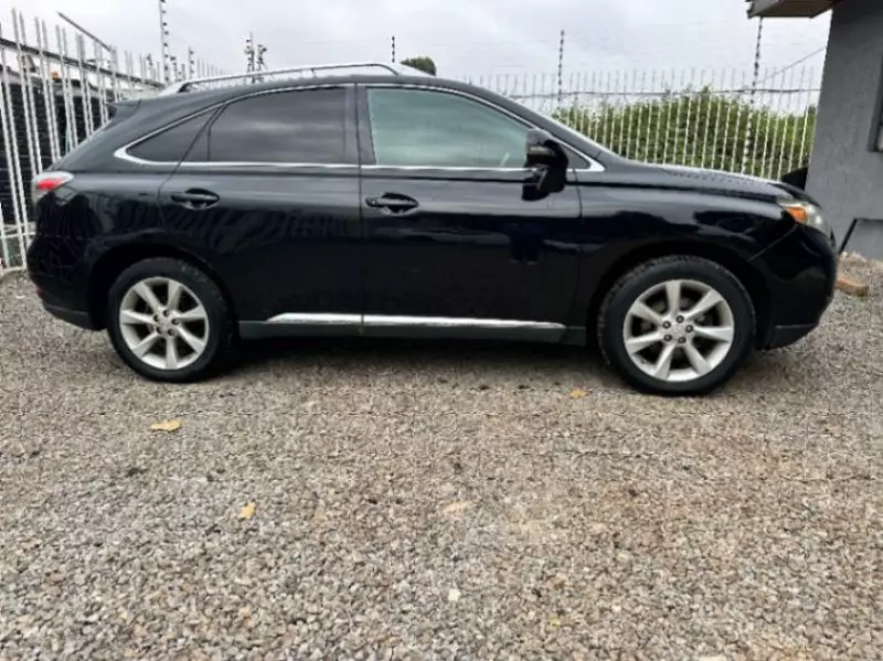 Lexus RX   - 2017