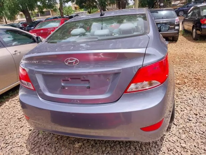 Hyundai Accent   - 2015