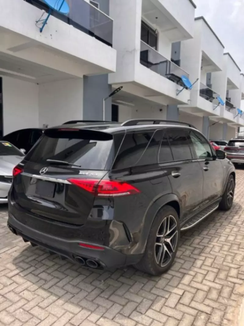 Mercedes-Benz GLE-Class   - 2021