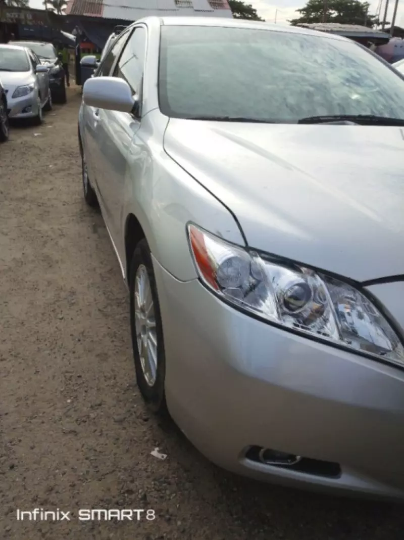 Toyota Camry   - 2007