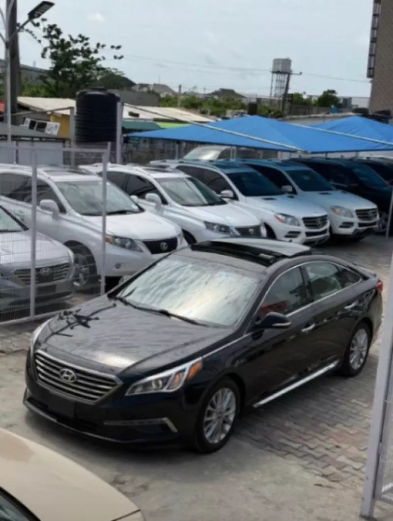 Hyundai Sonata - 2015