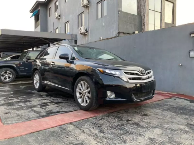 Toyota Venza   - 2009