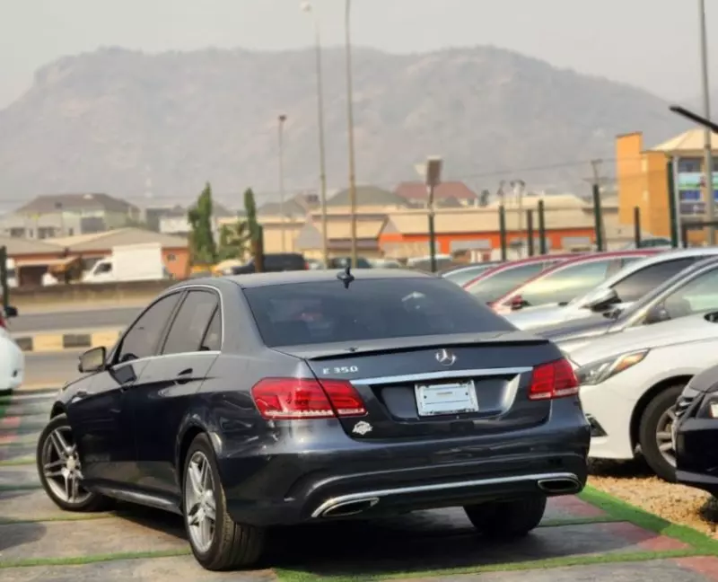 Mercedes-Benz E350