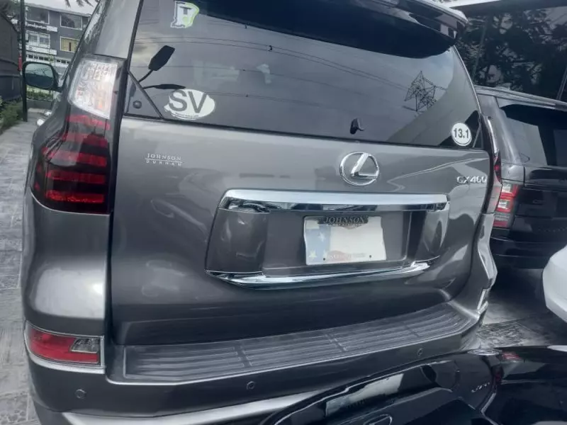 Lexus GX 460   - 2011