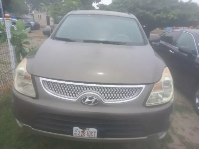 Hyundai Veracruz   - 2010