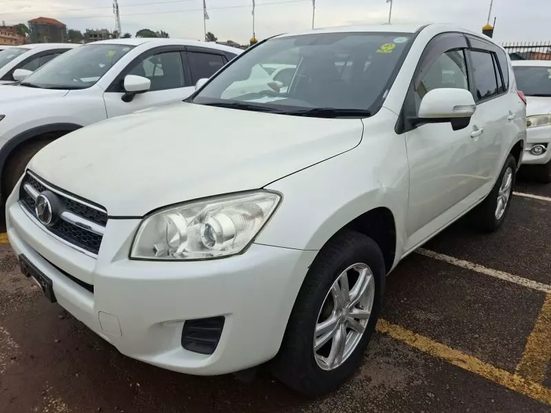 Toyota RAV 4   - 2012